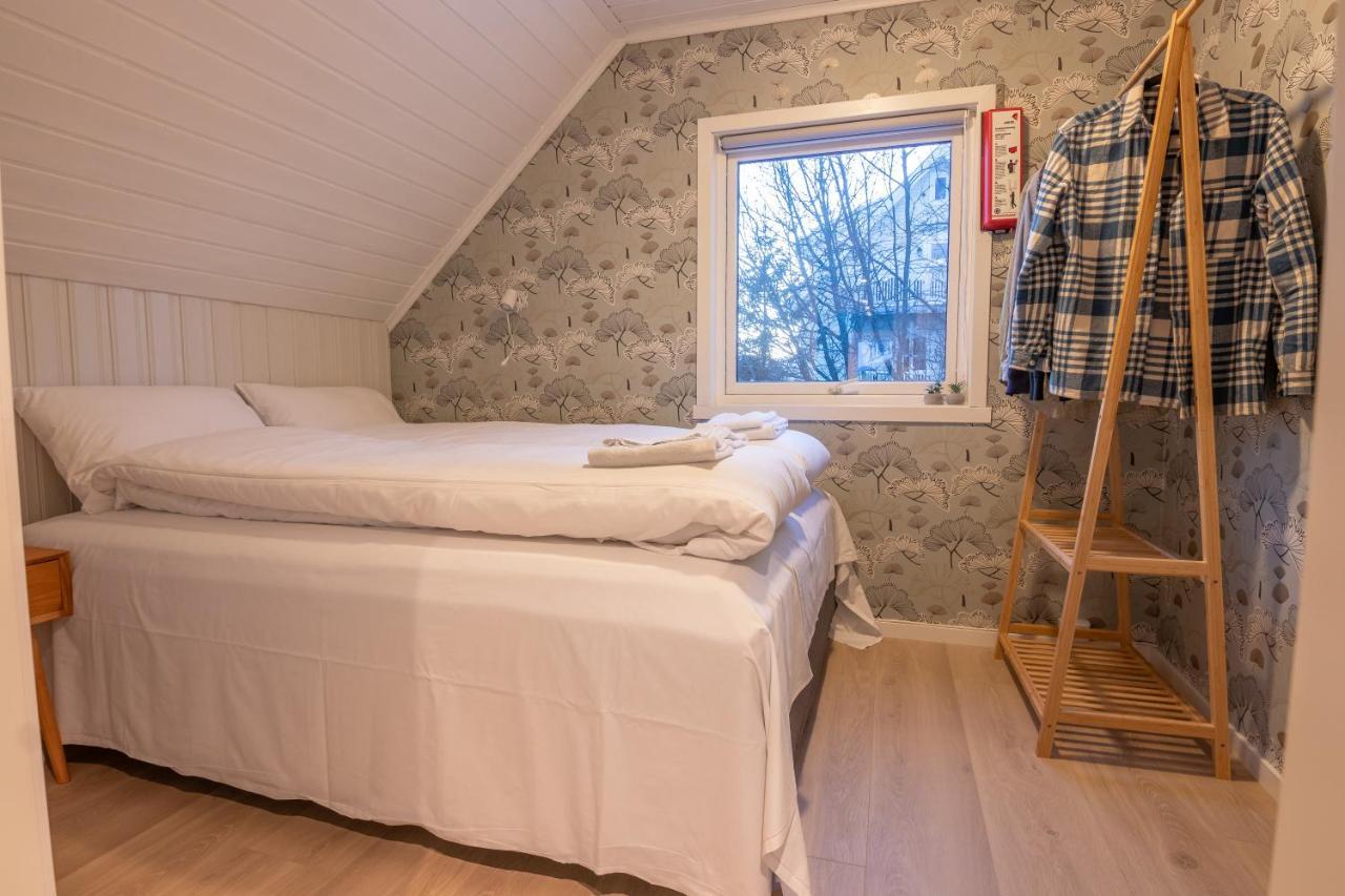 Urban And Stylish Apartment In City Centre Тромсьо Екстериор снимка