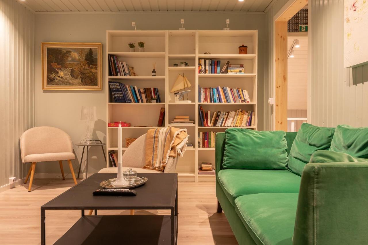 Urban And Stylish Apartment In City Centre Тромсьо Екстериор снимка